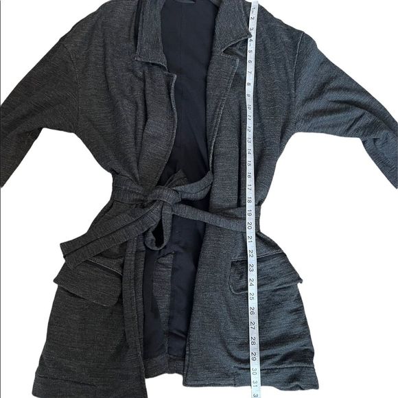 LULULEMON Charcoal Mid Weight Open Jersey Lined Toe Athletic Cardigan 8 - Picture 4 of 8